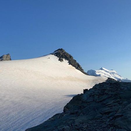 Hotel Grand-Combin Fionnay Bagian luar foto