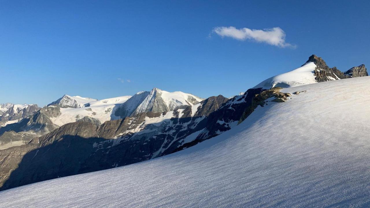 Hotel Grand-Combin Fionnay Bagian luar foto