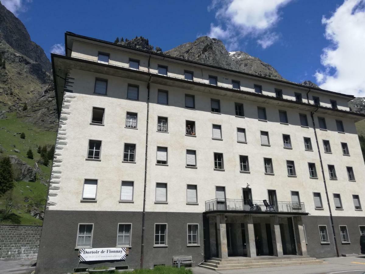 Hotel Grand-Combin Fionnay Bagian luar foto